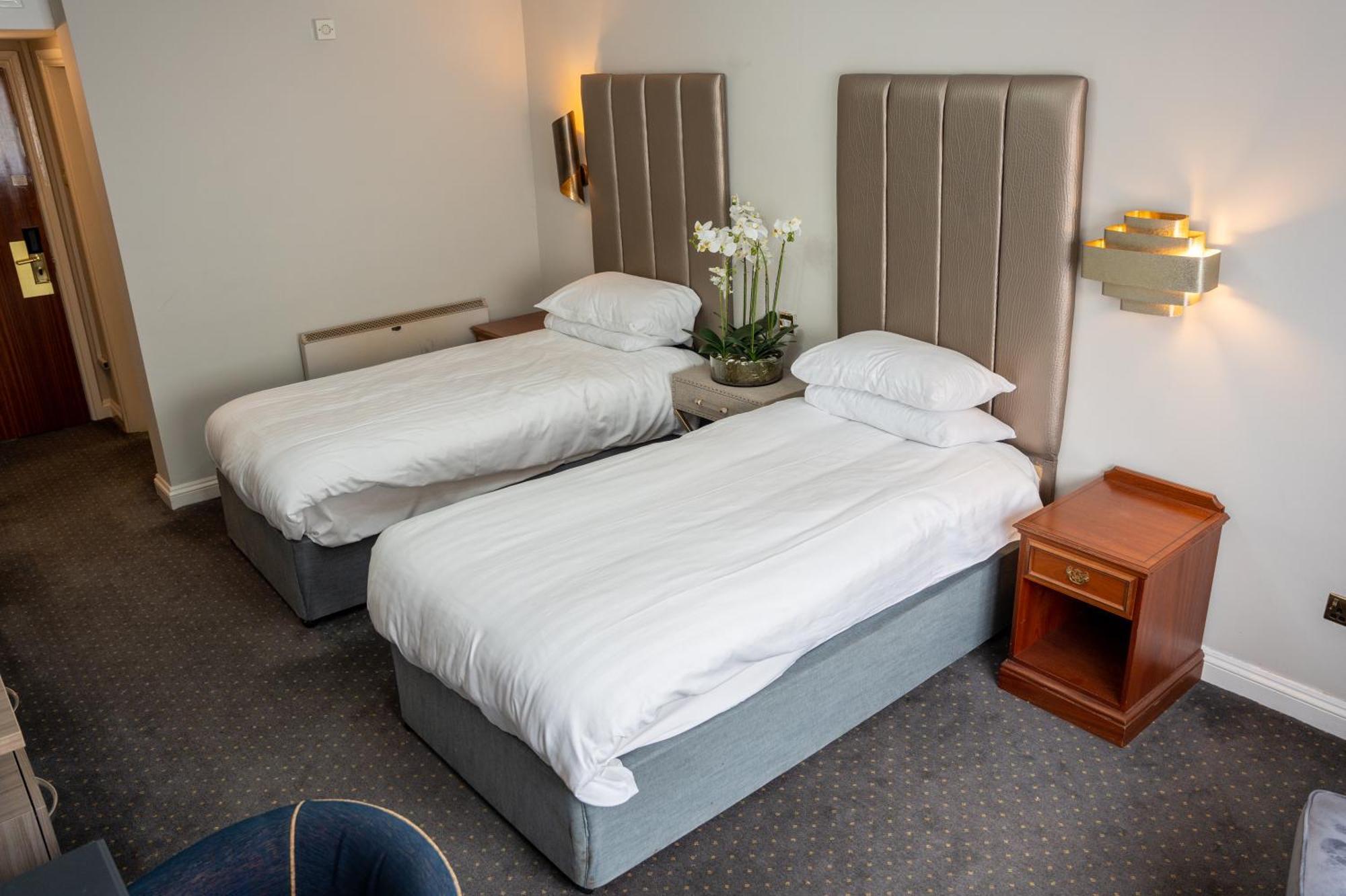 The Pear Tree Inn & Country Hotel Hindlip Kültér fotó